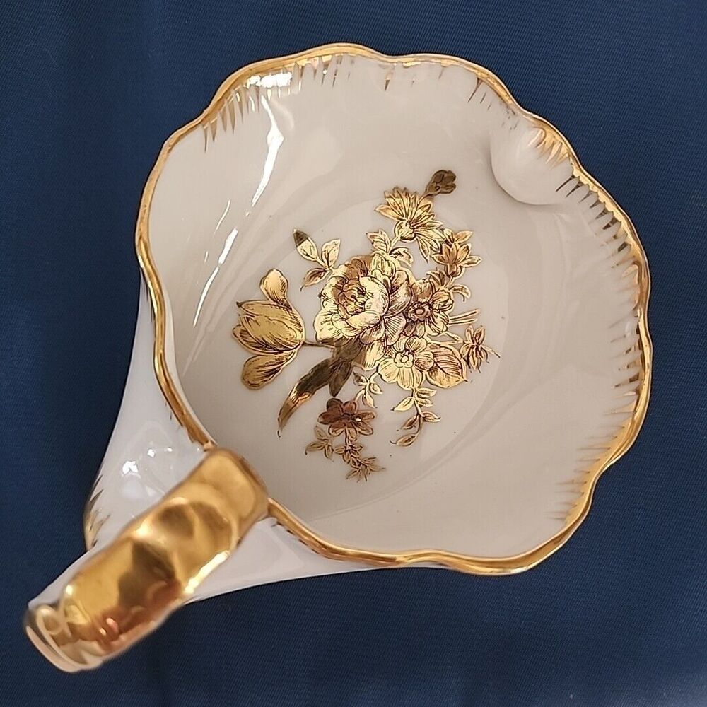 Vintage White Porcelain Scoop Dish Ashtray Cornucopia Gold Gilt Floral G922
